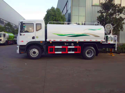 路灑水車(chē)廠家 路灑水車(chē)廠家